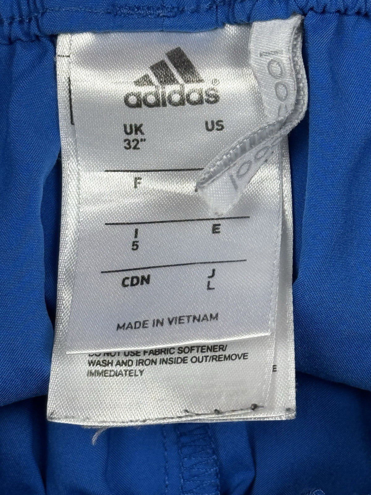 Adidas Real Madrid 2012/13 Away Shorts Medium