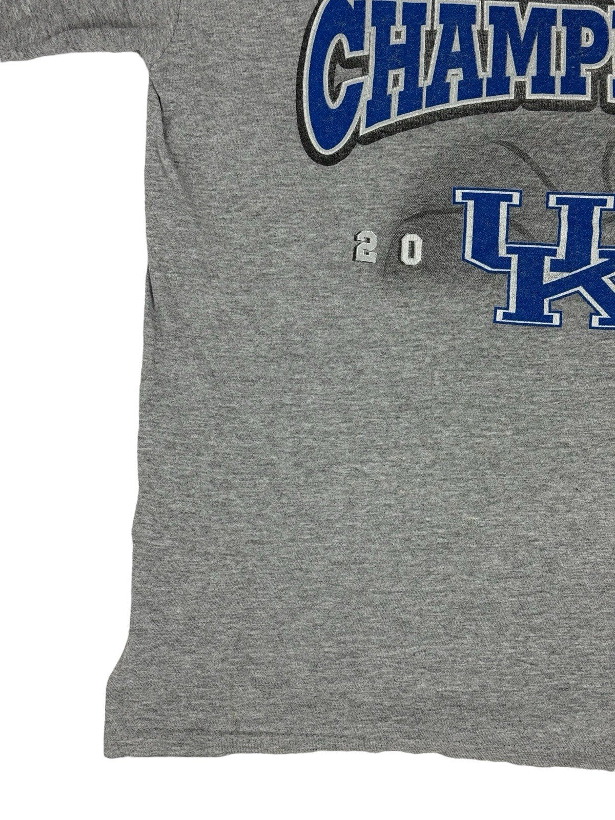 Retro Grey Kentucky Wildcats 2011 Champions Printed Top Medium