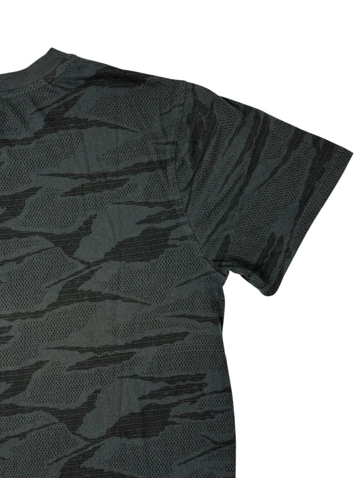 Everlast Grey Camo Cotton Blend Top Small