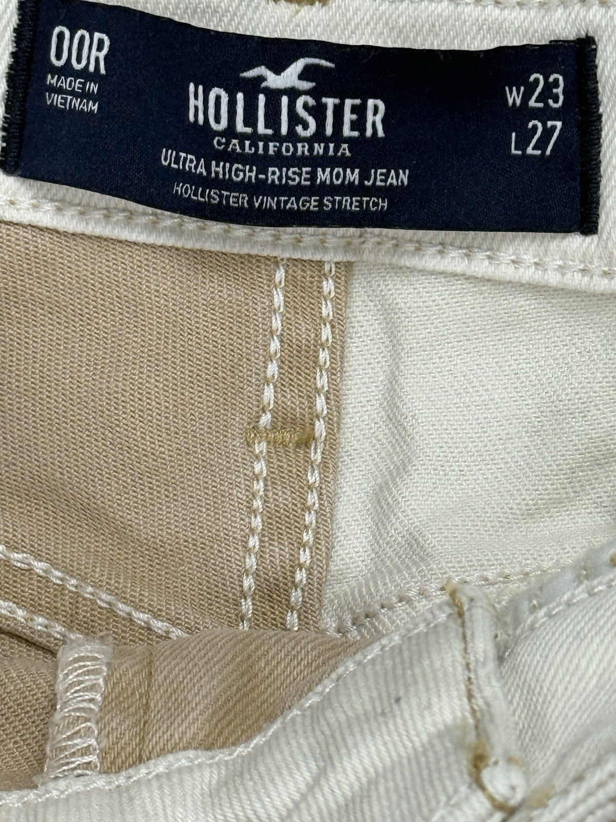 Hollister Two-Tone Ultra High Rise Mom Jeans 23W 27L