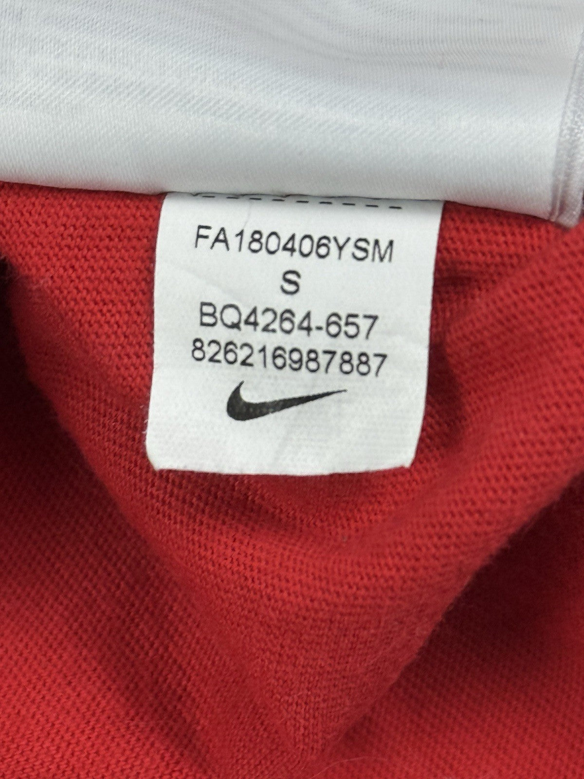 Nike Red Printed Top Kids Small (8-10 YRS)