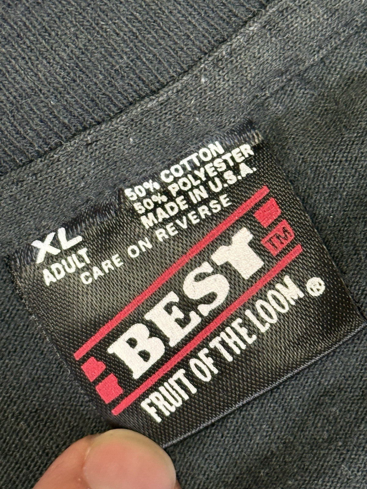 Fruit of the Loom Vintage Canadian Club Black Top XL
