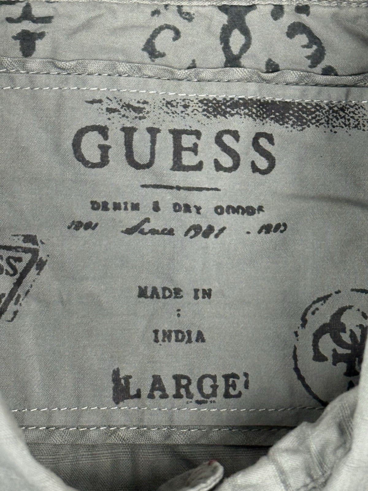 GUESS Green Embroidered One World Collared Shirt Large