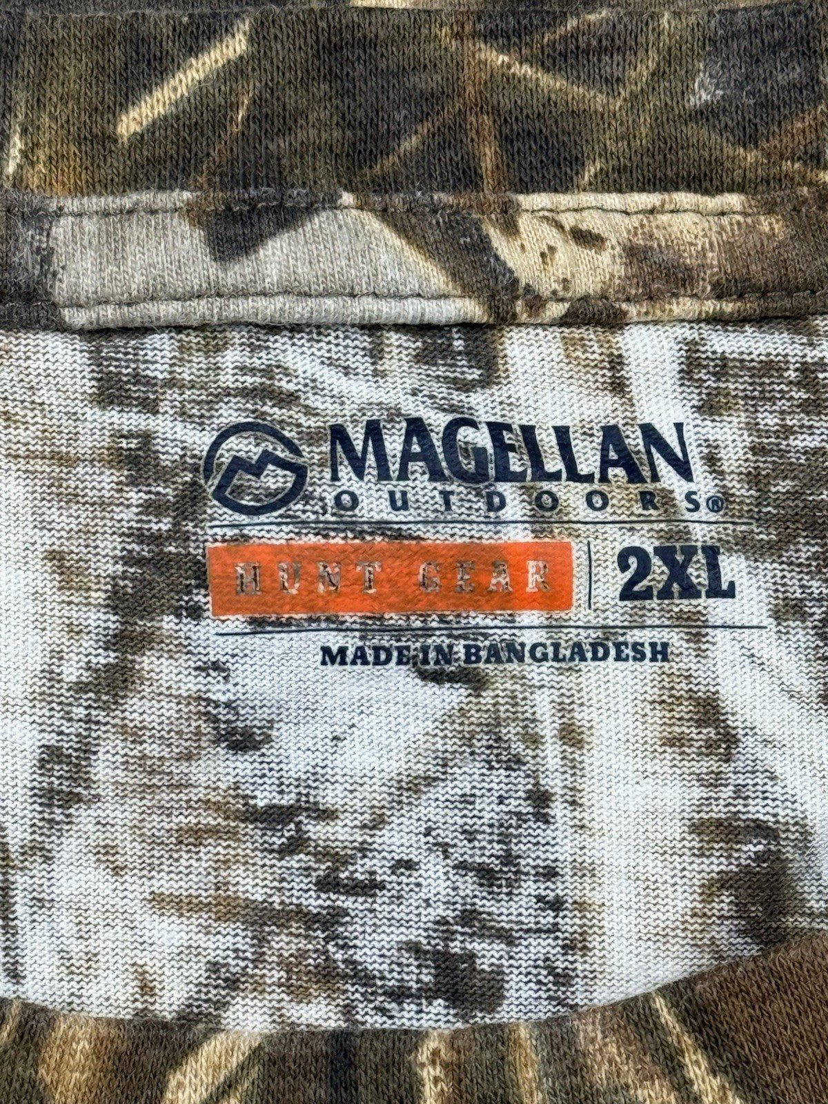 Magellan Outdoors Brown Realtree Camo Top 2XL