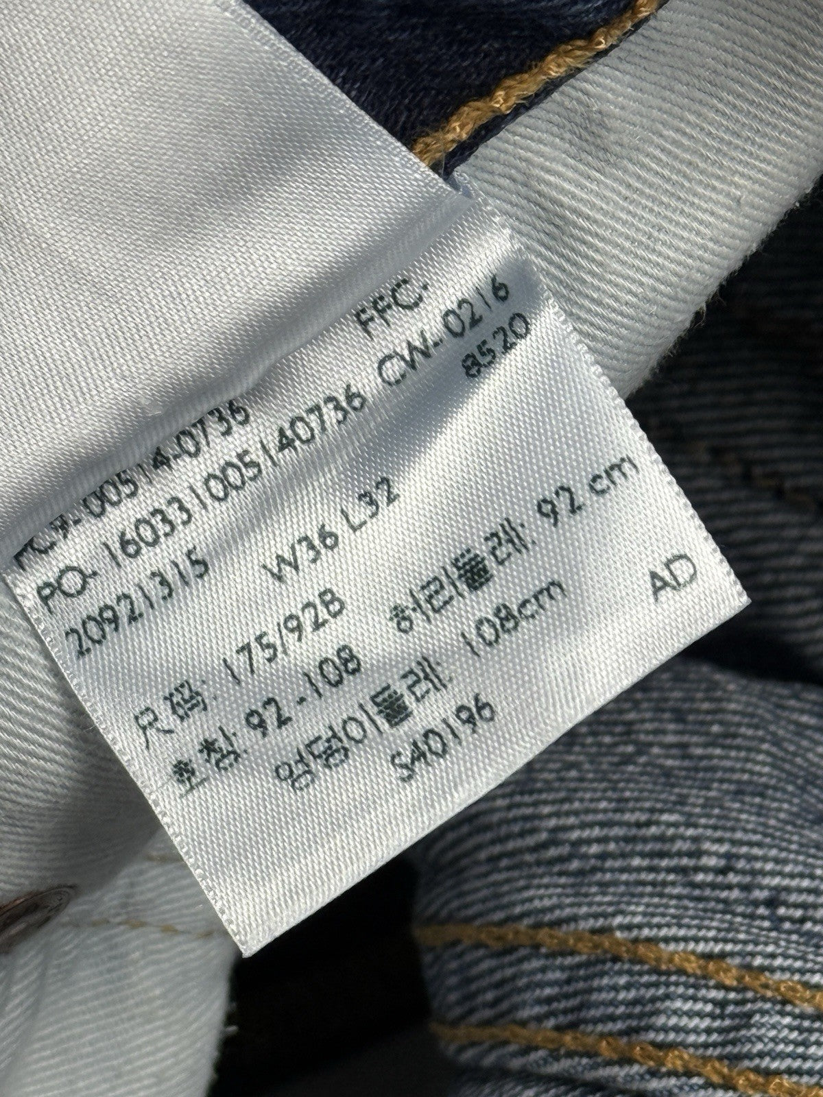 Levi's 514 Classic Straight Fit Blue Denim Jeans 36W 32L