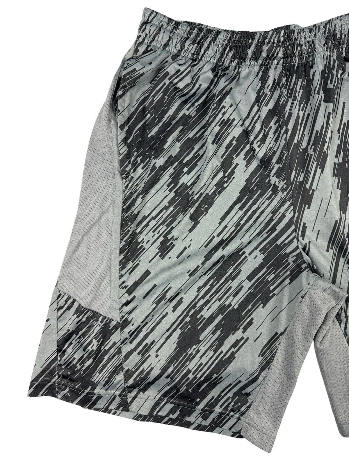 Nike Dynamo Dri-FIT Grey Sport Training Shorts Large