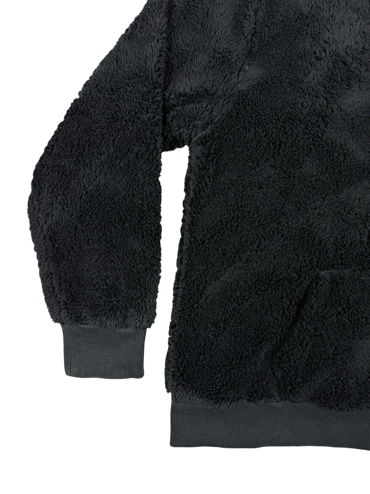 Levi's Black Fluffy Teddy Fleece Hoodie Youth XL (Age 13-15)