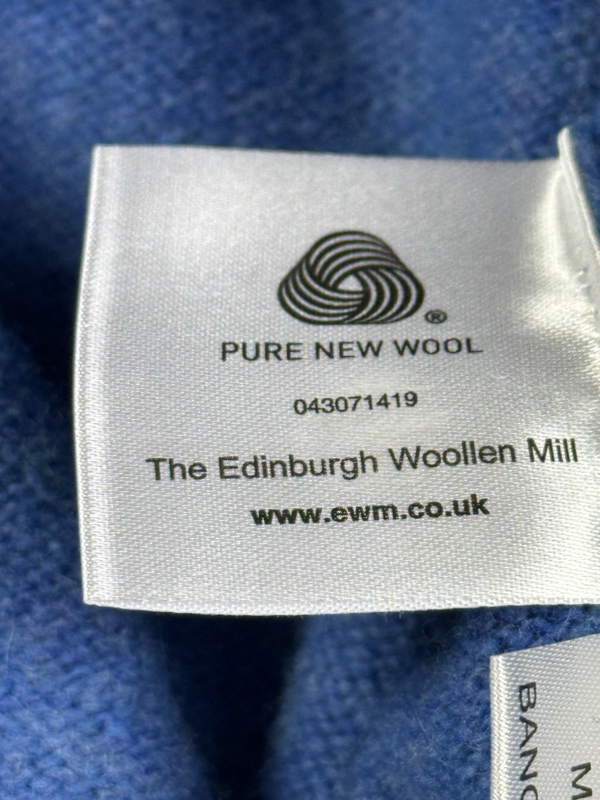 Gleneagles of Scotland Blue Wool Knit Golf Vest Medium