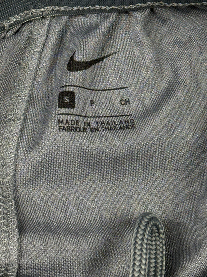 Nike Dri -FIT Grey Striped Layup 2.0 Basketball Sport Shorts Small