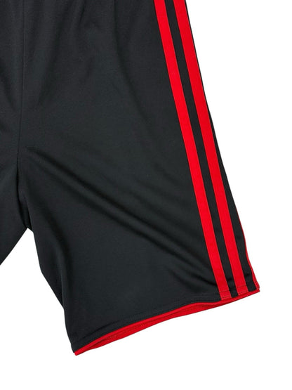 Liverpool FC GK Football Shorts 2010/11 Age 7/8