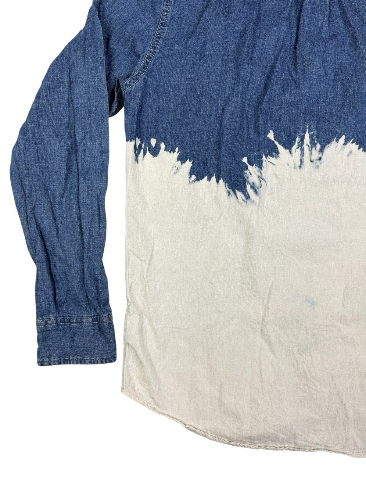 Levi's Blue White Bleach Pattern Denim Collared Long Sleeve Shirt Medium