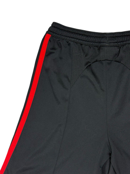 Liverpool FC GK Football Shorts 2010/11 Age 7/8