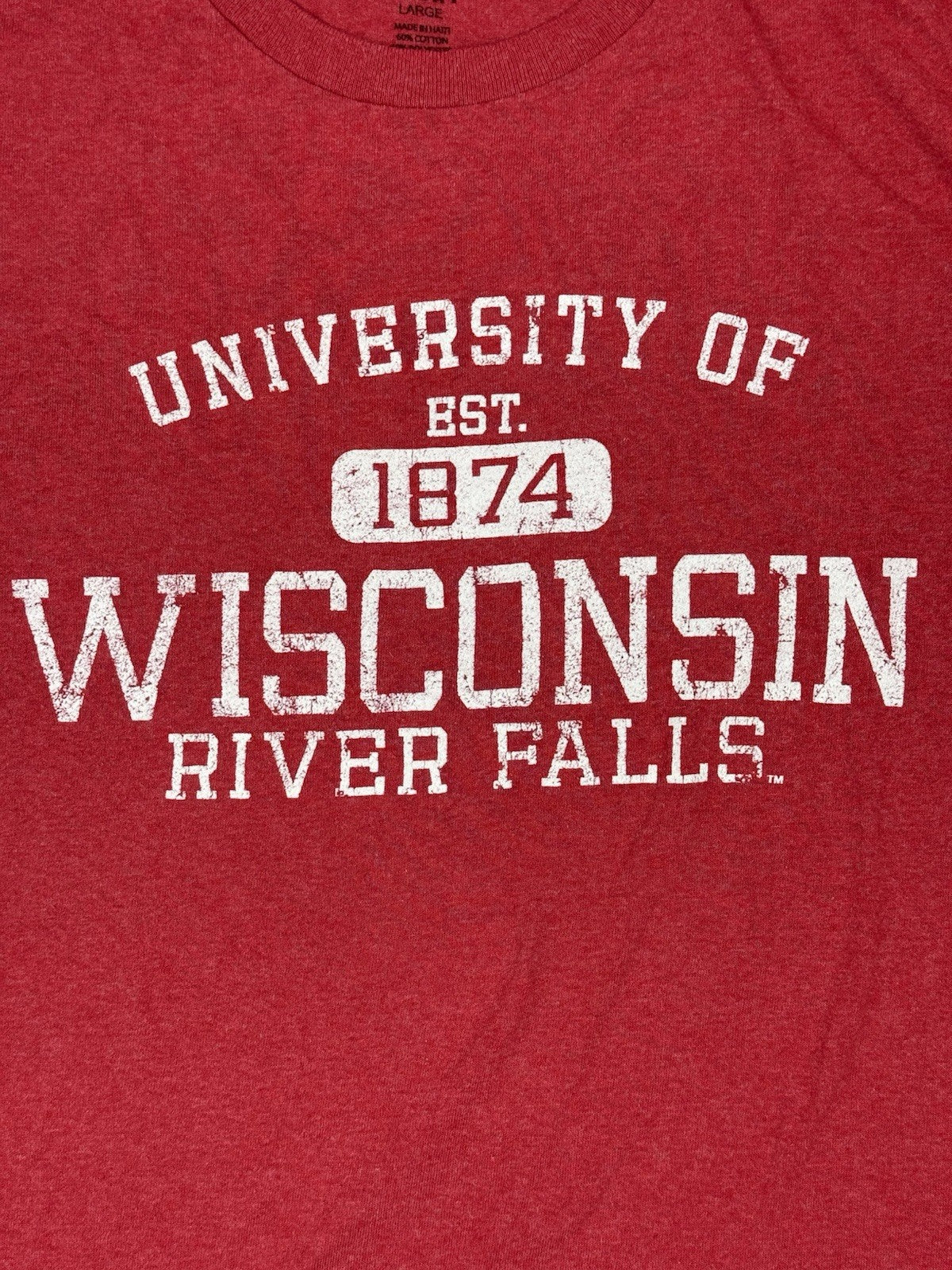 University of Wisconsin Red Distressed Print American College Top T-Shirt Large