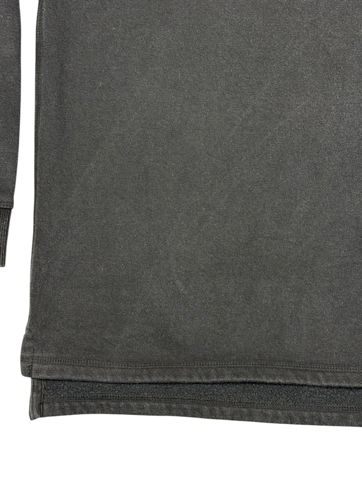 Levi's Black Batwing Patch Jumper Large
