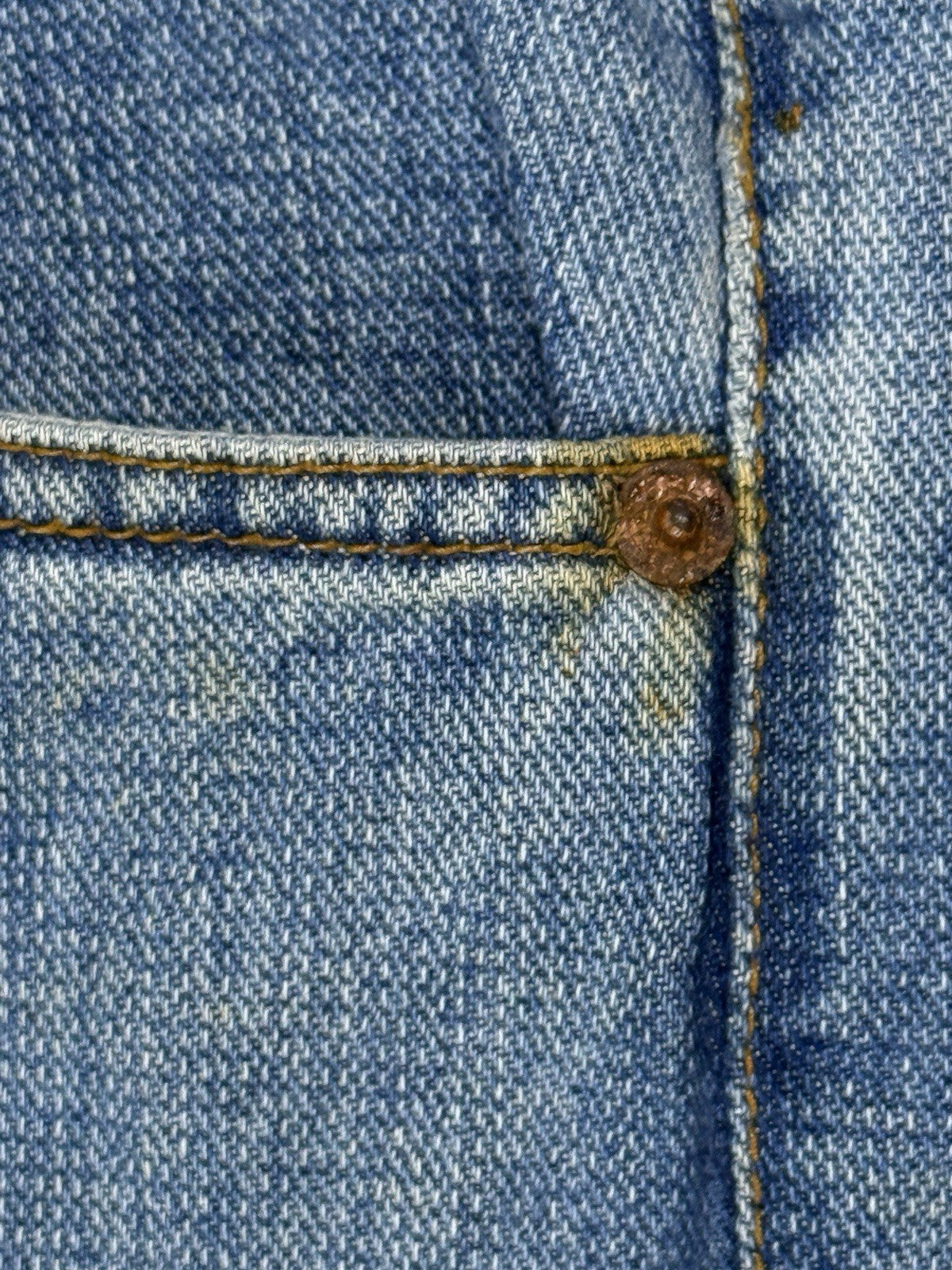 Levi's 501 Vintage Relaxed Fit Tapered Leg Blue Denim Jeans 34W 34L USA